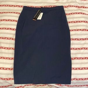 NWT Banana Republic Machine-Washable Italian Wool Skirt in Navy